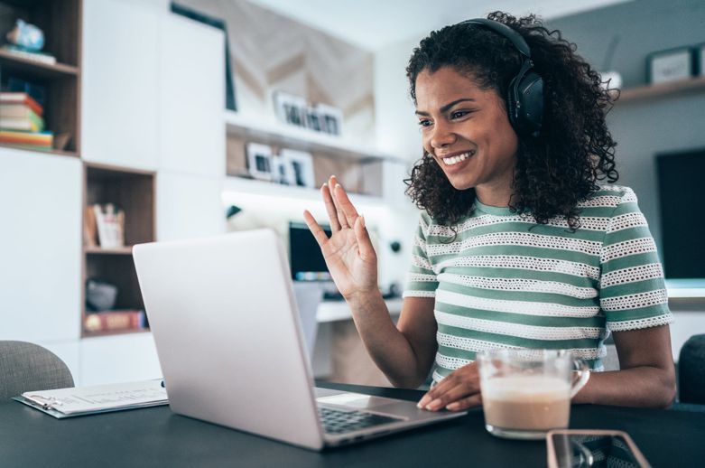 Psicoterapia Online e Fiscalização: O que psicólogas precisam saber para evitar problemas com a receita em 2025?